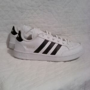 Adidas White and Black Sneakers